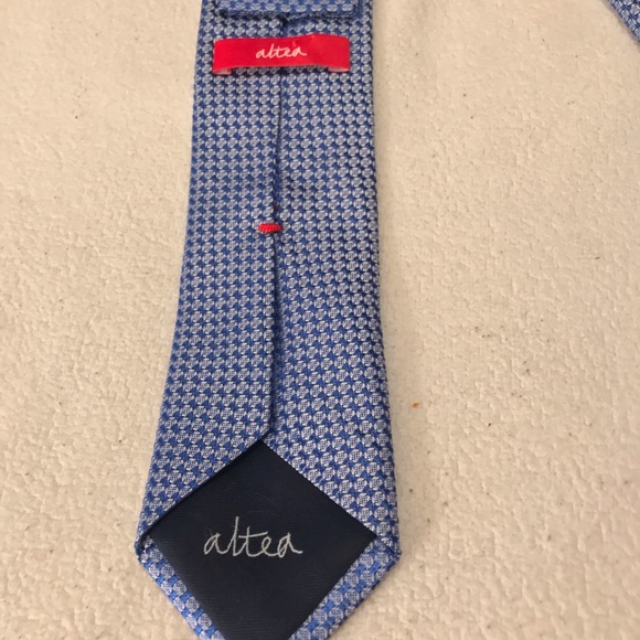 ALTEA  Blue & Silver Silk Tie - Picture 3 of 4